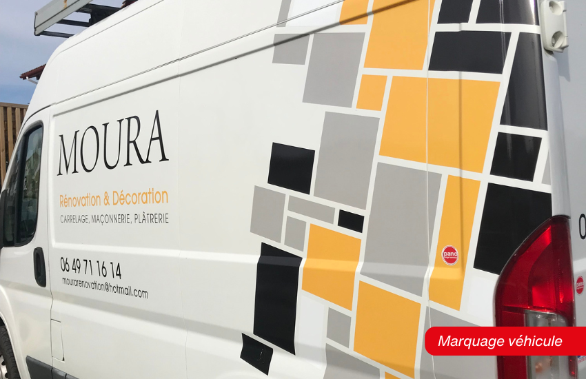 Marquage véhicule réalisé pour Moura Rénovation & Décoration.